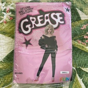 Grease Deluxe Bad Sandy Costume with wig